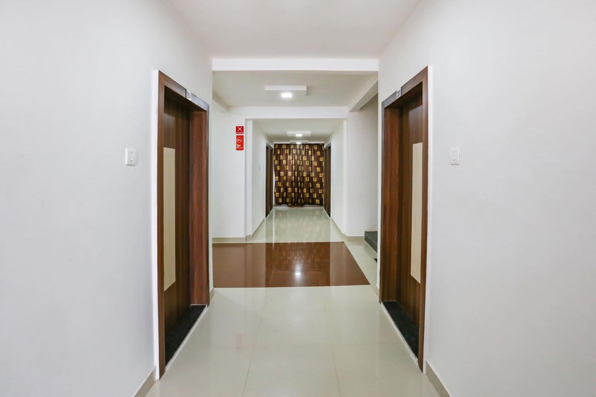 Hotel O Pingara Executive Phursungi 외부 사진