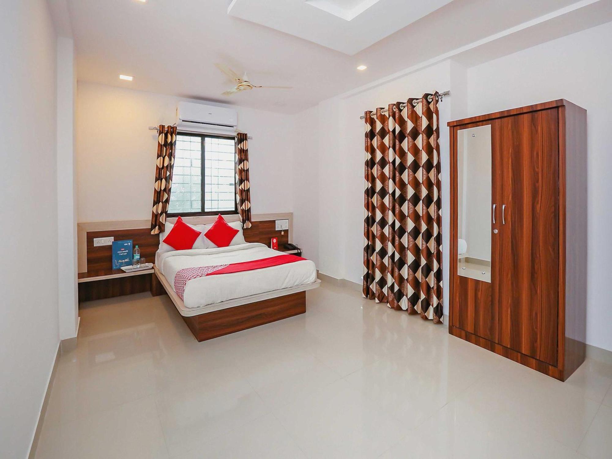 Hotel O Pingara Executive Phursungi 외부 사진