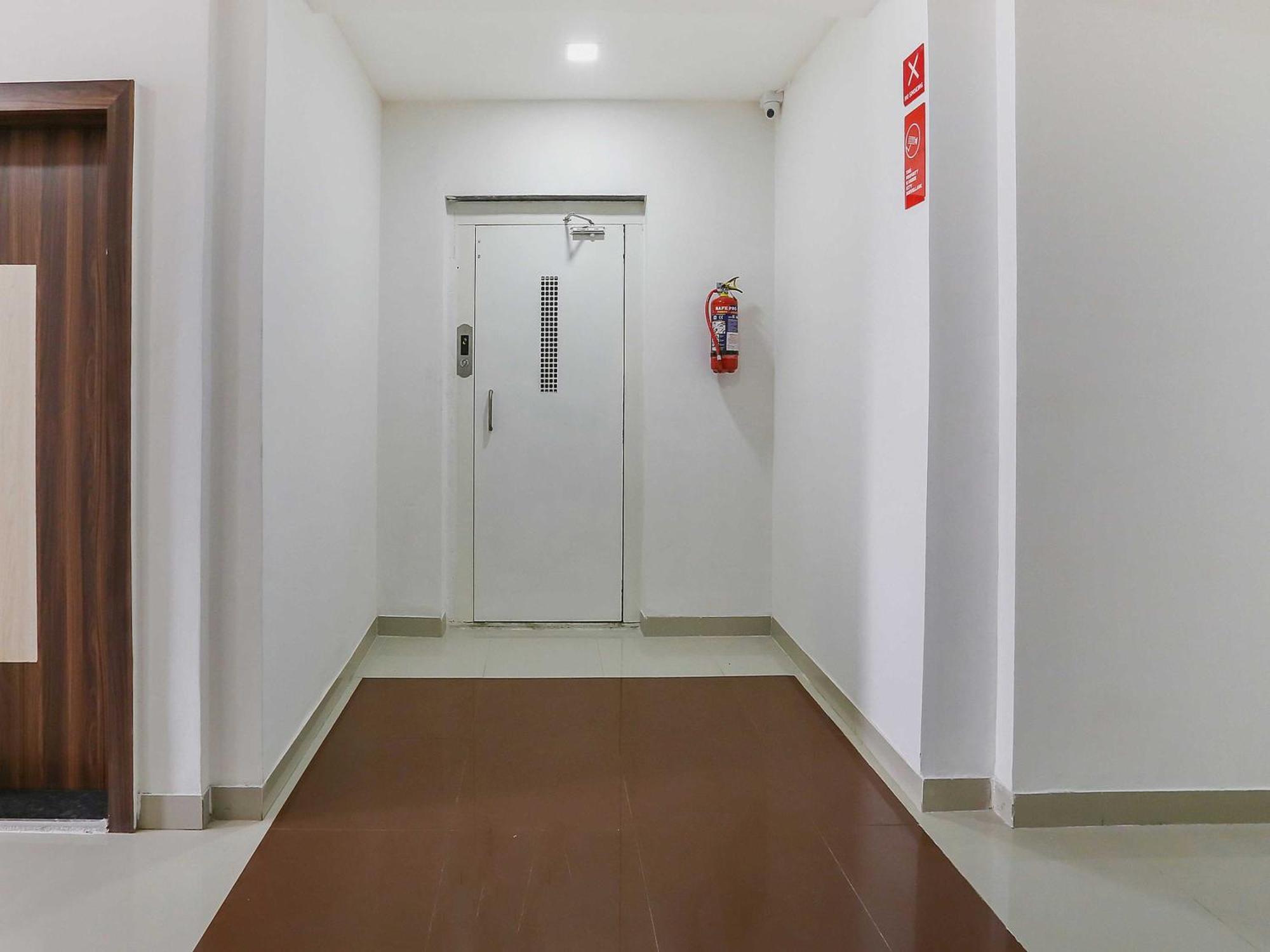 Hotel O Pingara Executive Phursungi 외부 사진